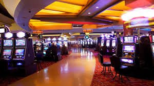 Antarmuka taruhan Lightning Baccarat dengan pilihan nilai taruhan